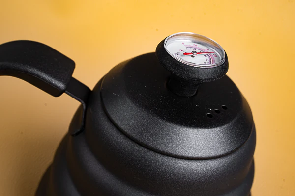 Black Gooseneck Kettle with Thermometer (for V60, Kalita, Drippers + Clever Cup) - Image 4