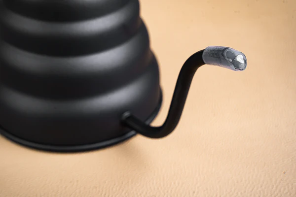 Black Gooseneck Kettle with Thermometer (for V60, Kalita, Drippers + Clever Cup) - Image 6