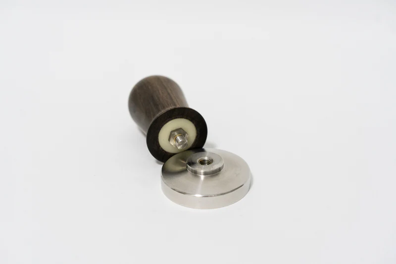 Spring Calibration Tamper (Wooden Handle 58mm) - Image 3